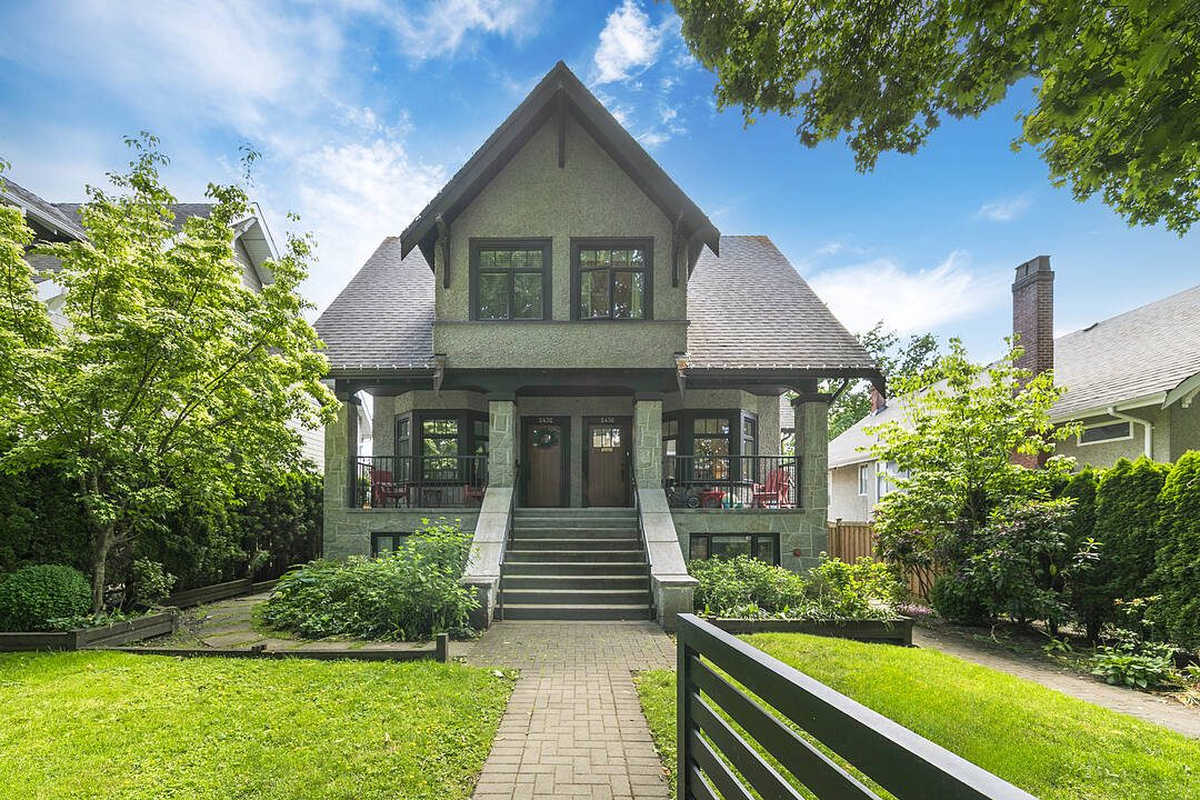 2436 8th Avenue W, Vancouver, British Columbia