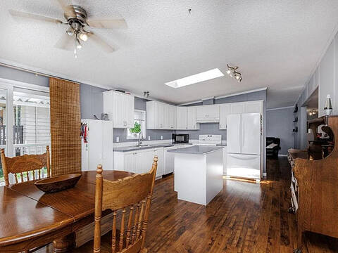 760 Hillcrest Road, Gibsons