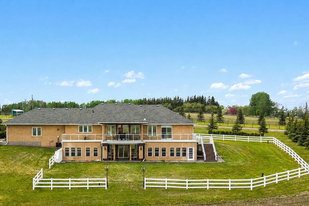 28125 Highway 587, Rural Red Deer County, Alberta