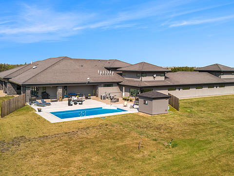 25056 Twp Road 492, Rural Leduc County