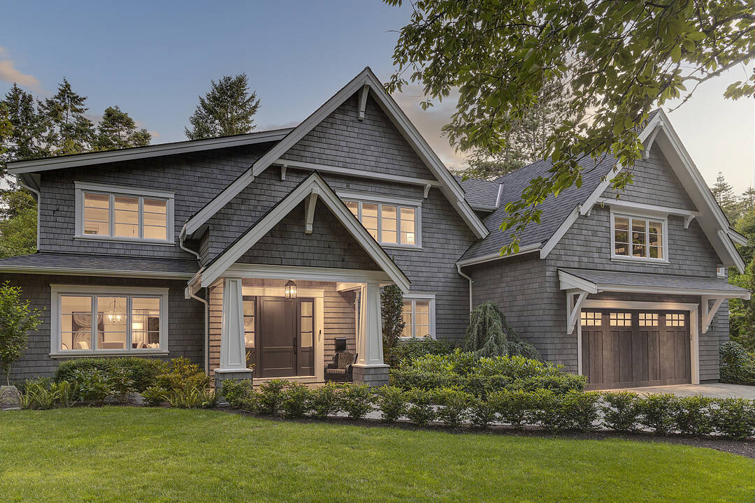 2571 Macdonald Drive West, Saanich, British Columbia