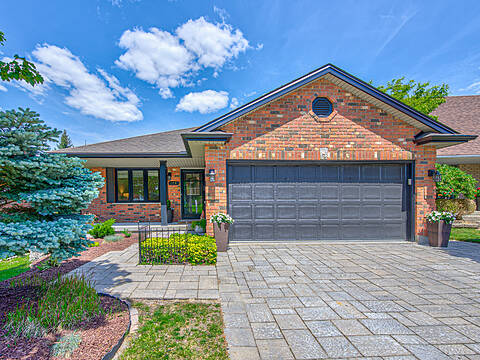 179 Westchester Dr W, Kitchener