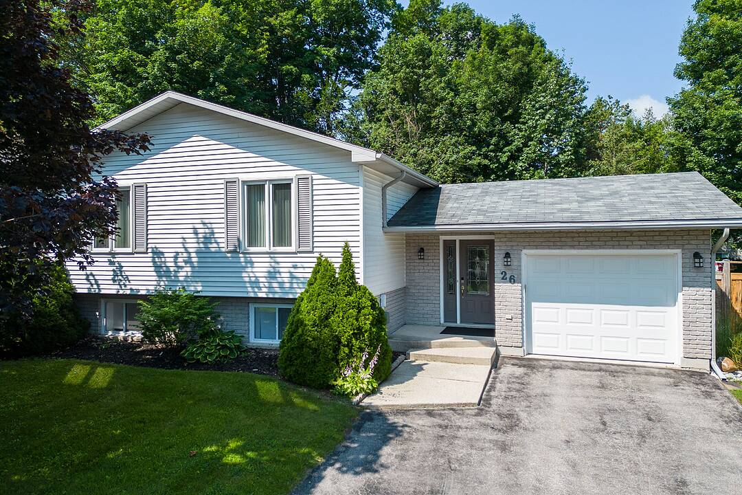 26 Middle Ave, Meaford, Ontario