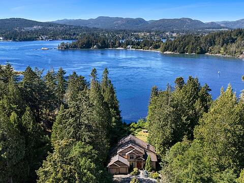 7002 East Sooke Road, Sooke