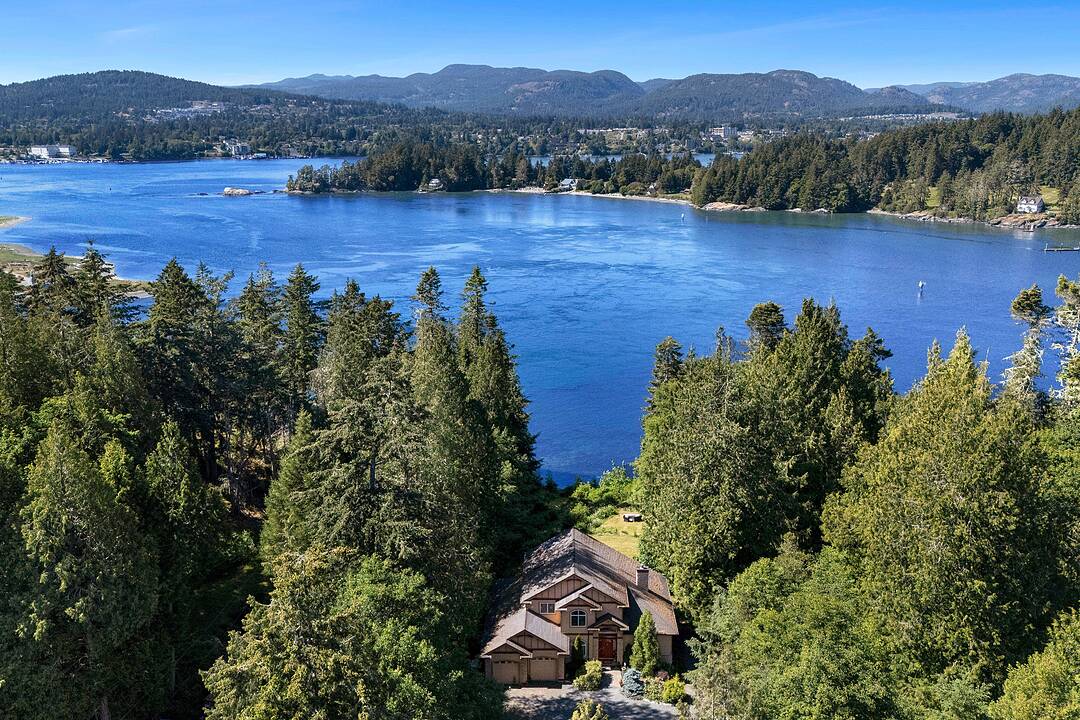 7002 East Sooke Road, Sooke, British Columbia