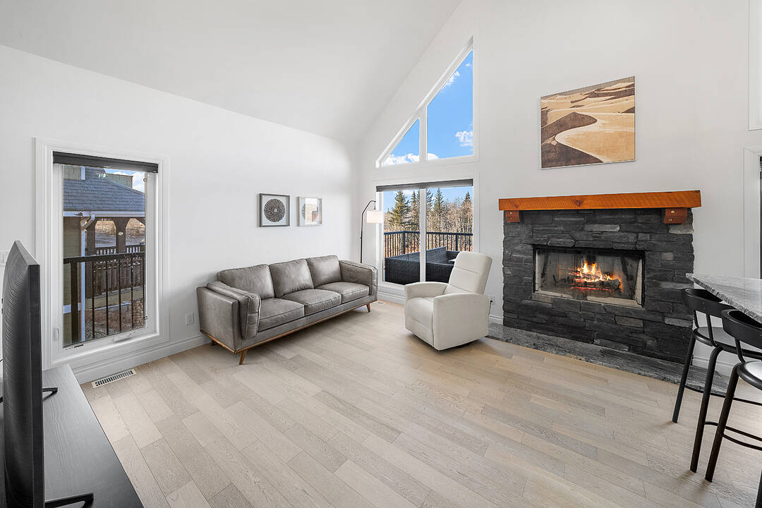 247 Cottageclub Crescent, Rural Rocky View County, Alberta