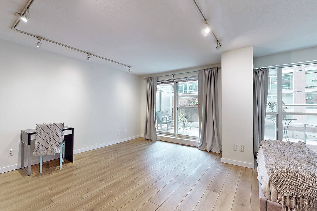 230 King St #410, Toronto, Ontario