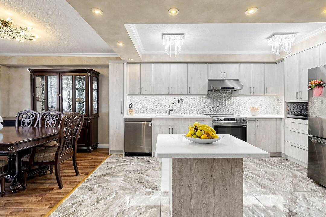 135 Marlee Ave #403, Toronto, Ontario