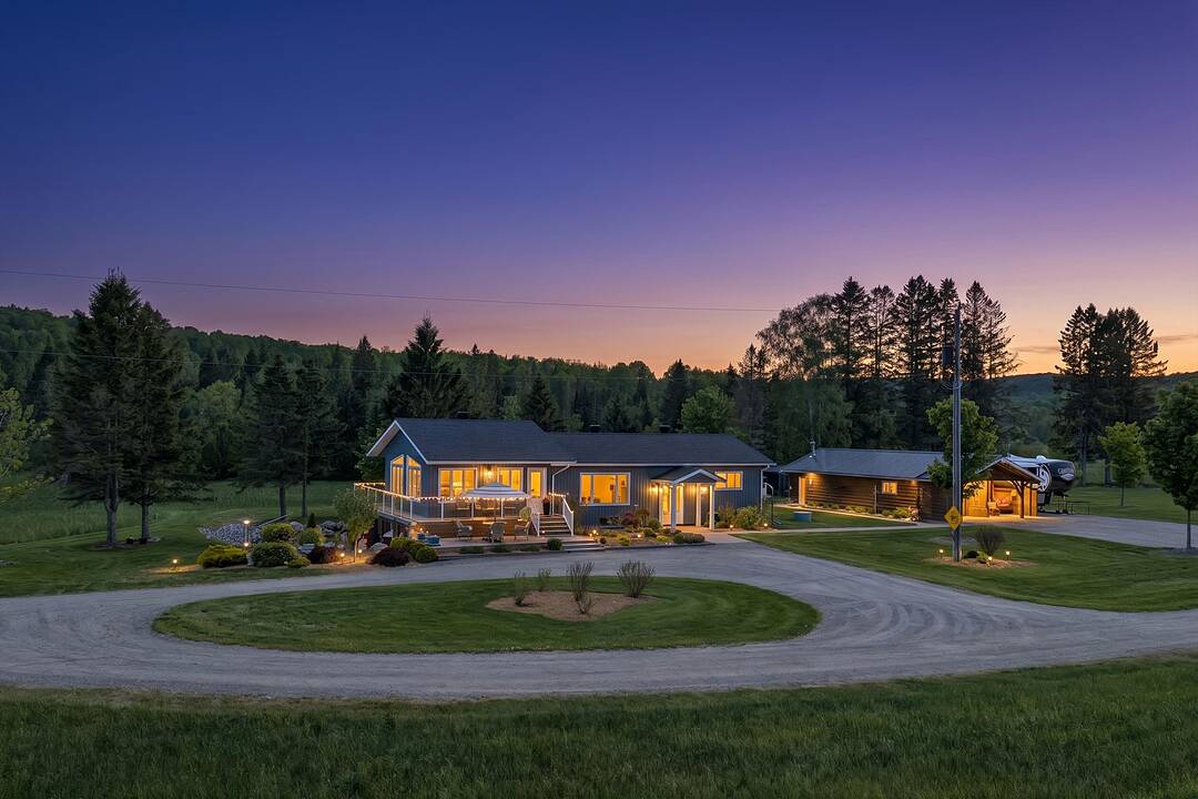 362 McGarry Road, Maynooth, Ontario