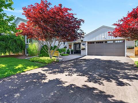 1115 Havendale Boulevard, Burlington