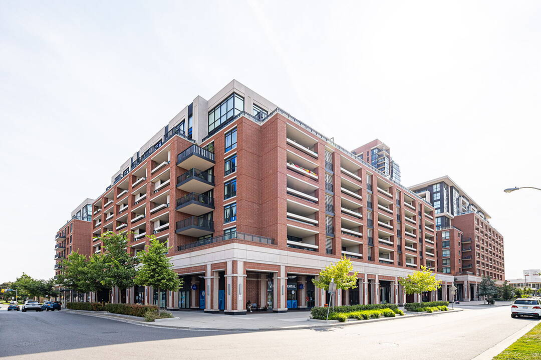 36 Via Bagnato #733, Toronto, Ontario