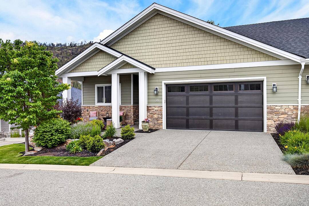 38-1450 Union Road, Kelowna, British Columbia