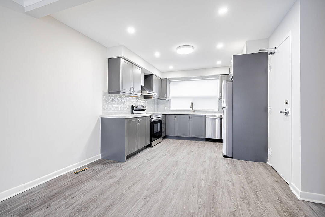 72 Winston Park Blvd #Main, Toronto, Ontario