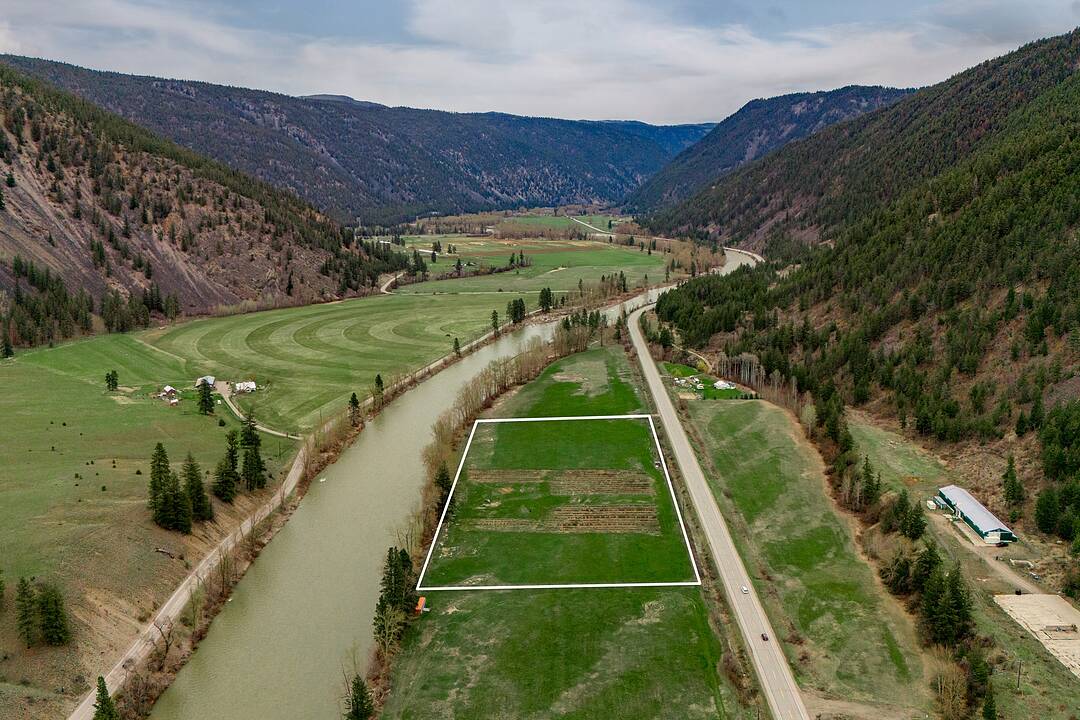 786 Highway 3, Princeton, British Columbia
