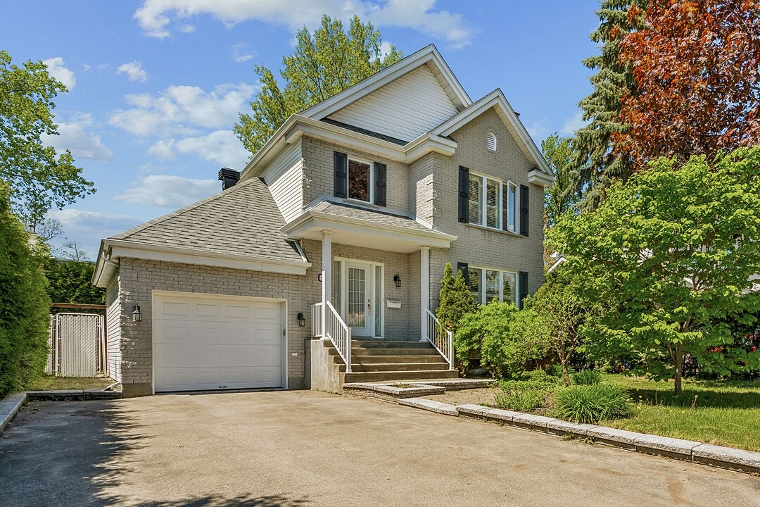 2086 Rue Joseph-Raymer, Vaudreuil-Dorion, Québec