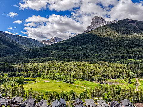 209 Stewart Creek Rise #204g, Canmore