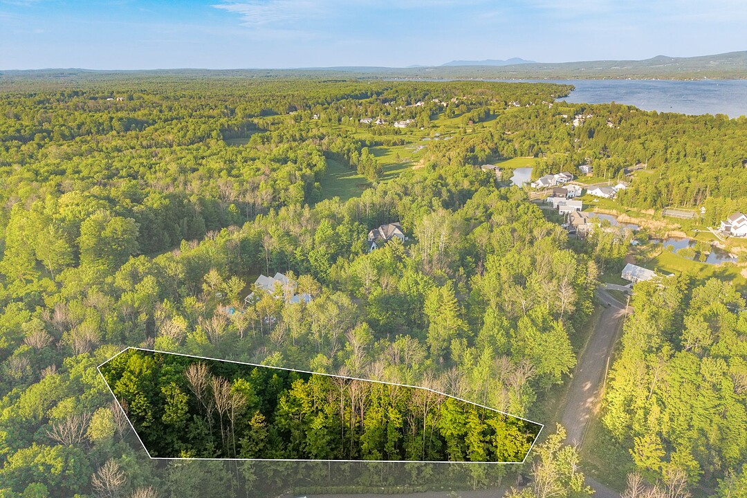 36A Rue St. Andrew, Lac-Brome, Québec