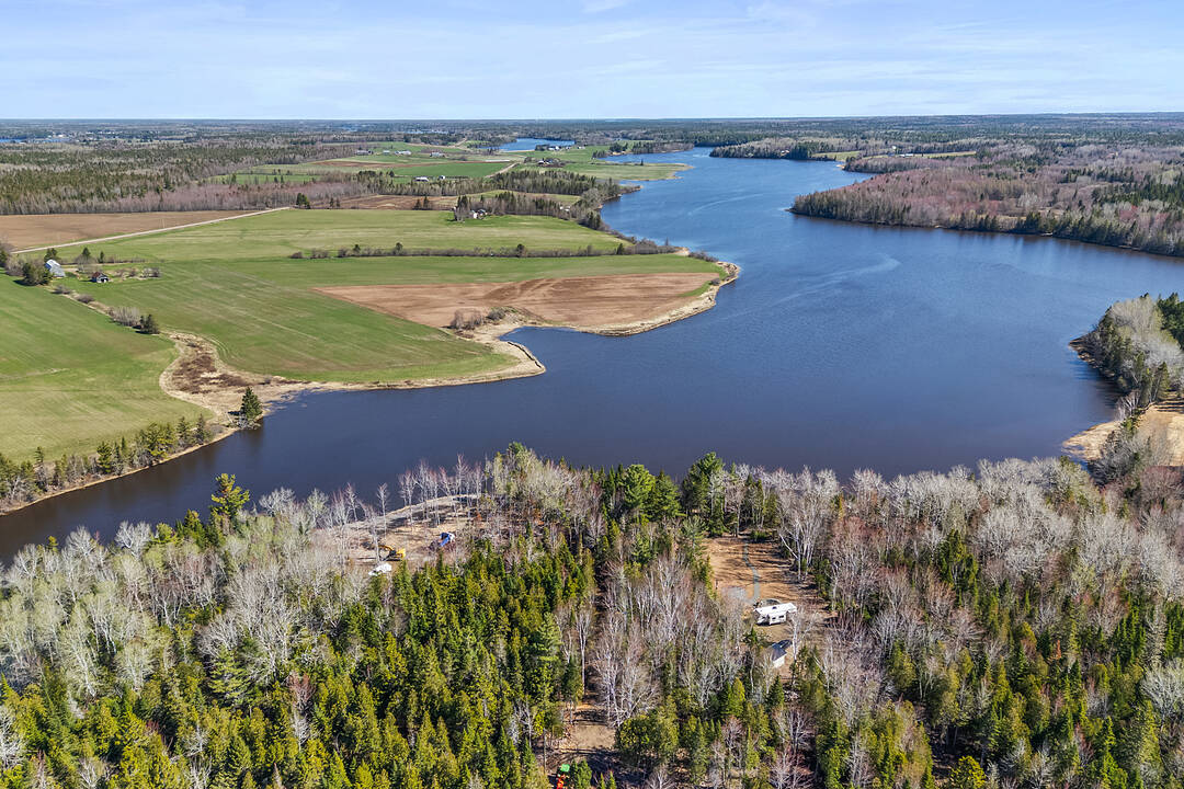 8 Jacques Andre, West Branch, New Brunswick
