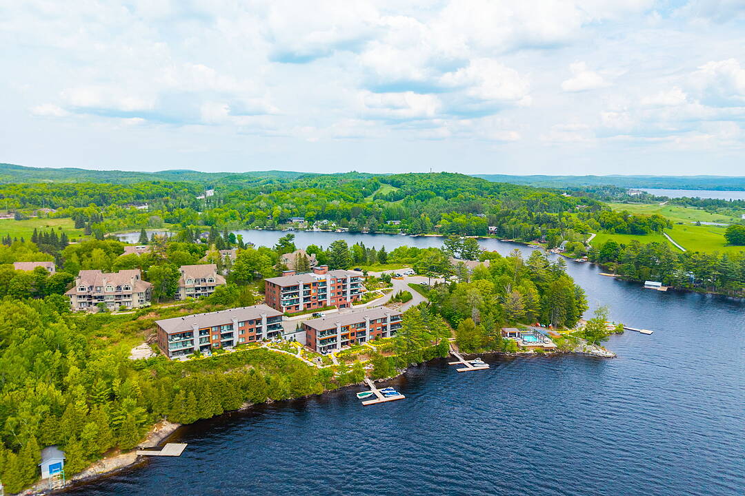 727 Grandview Drive #101, Huntsville, Ontario