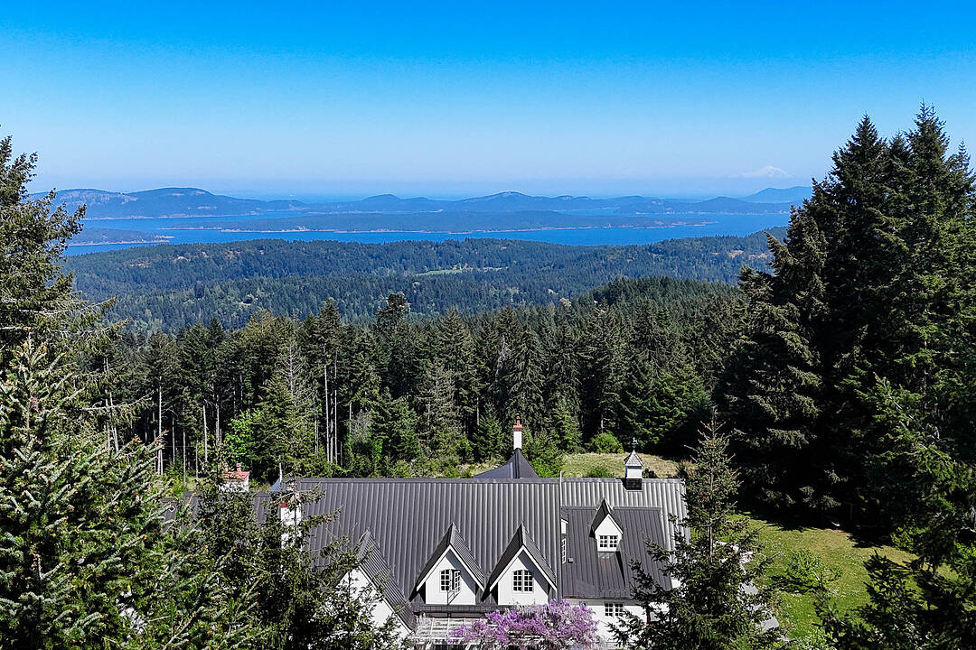 377 Seymour Heights, Salt Spring Island, British Columbia