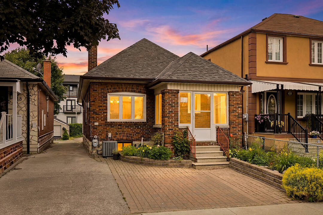 20 Bicknell Avenue, Toronto, Ontario