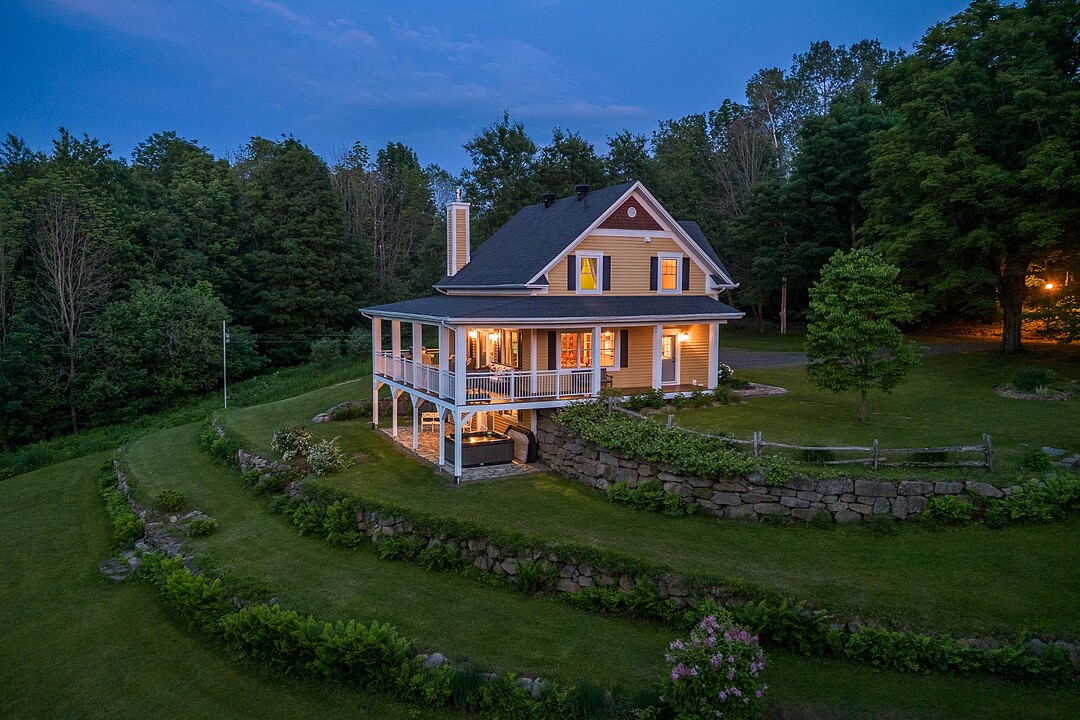 380 Boul. de Bromont, Bromont, Québec