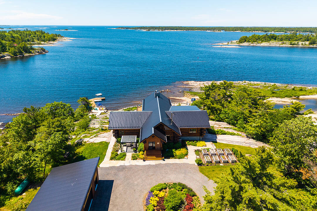 54 Ireland Point Rd, Carling, Ontario