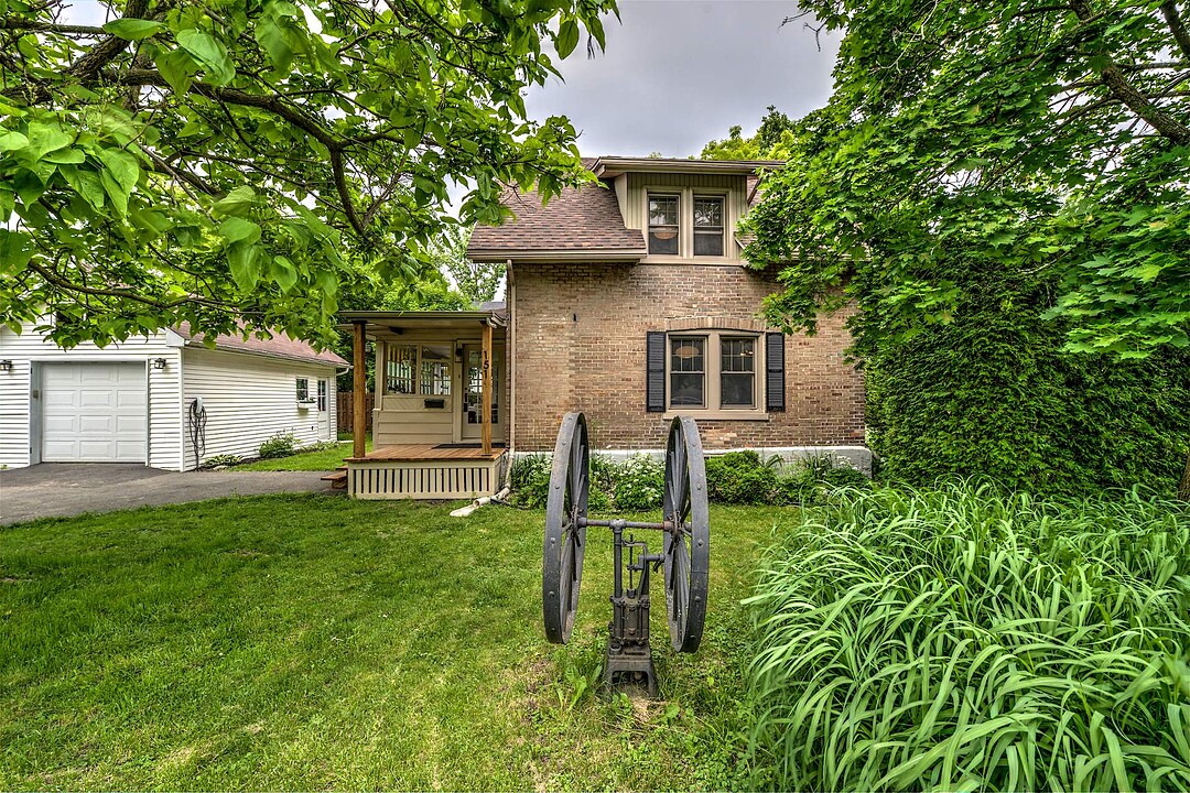 151 Rue Gervais, Otterburn Park, Québec