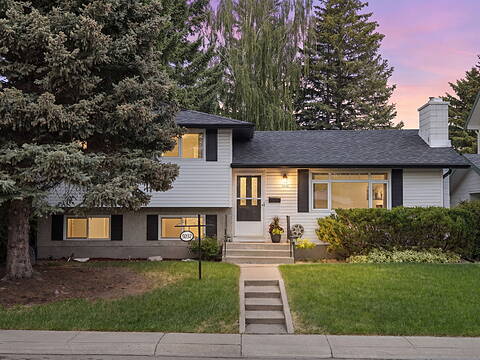 5032 Vanstone Crescent NW, Calgary