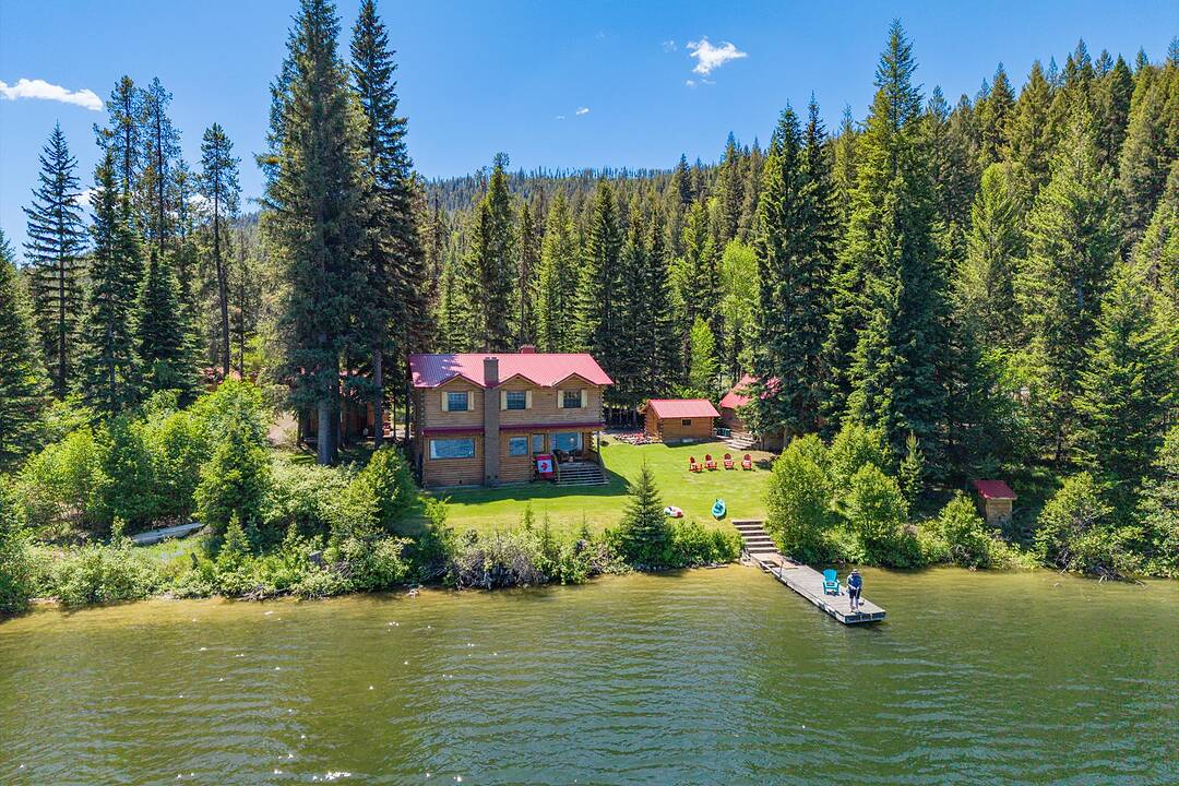 3415-3421 Princeton Summerland Road, Bankeir, British Columbia