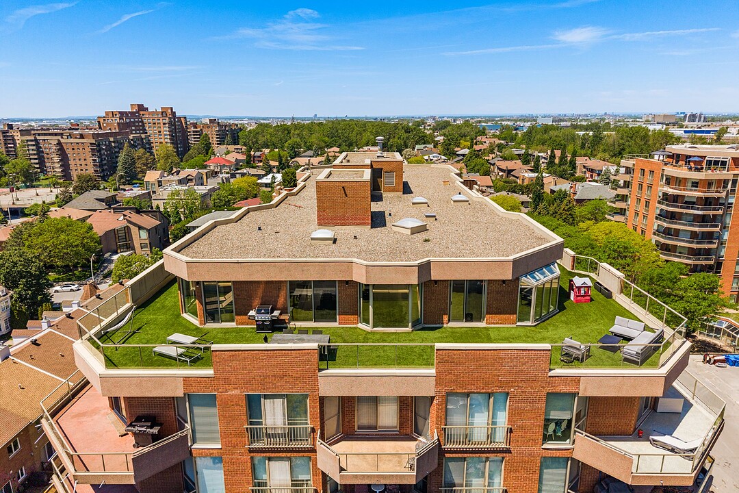 5850 Av. Marc-Chagall, Apt. PH-C, Côte-Saint-Luc, Québec