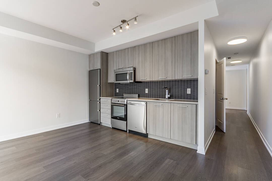 105 George St #713, Toronto, Ontario