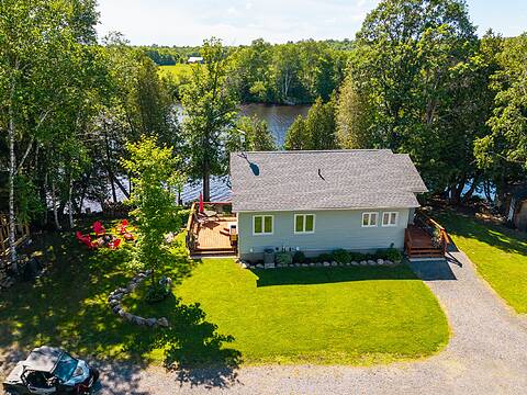 8 Lakeview Crescent, McKellar