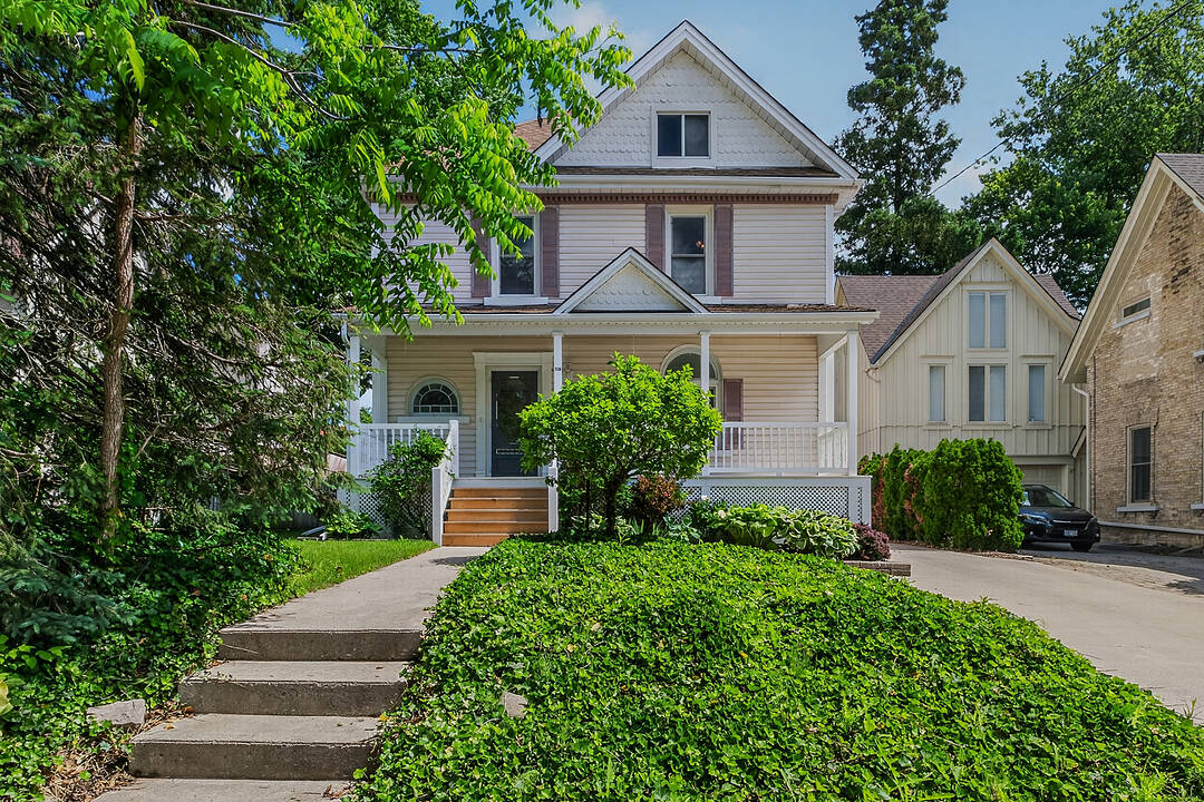 128 Douglas St, Stratford, Ontario