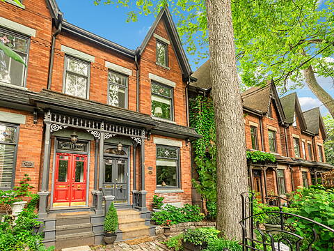 9 Metcalfe St, Toronto