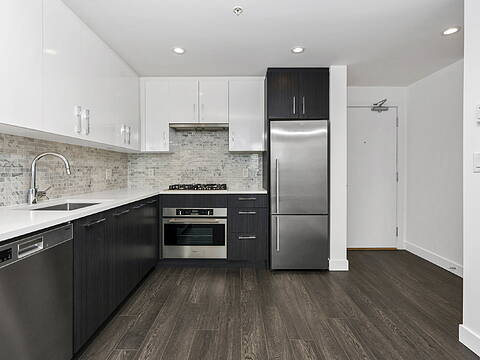518 Whiting Way #1403, Coquitlam