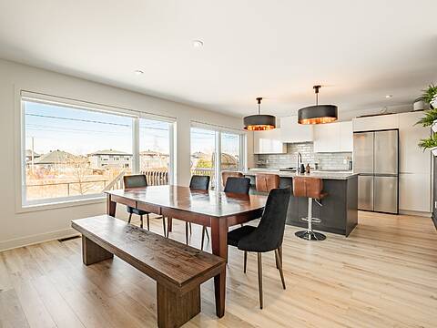 3088 Rue du Sauvignon, Sainte-Marthe-sur-le-Lac