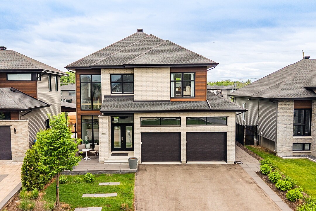 3088 Rue du Sauvignon, Sainte-Marthe-sur-le-Lac, Québec