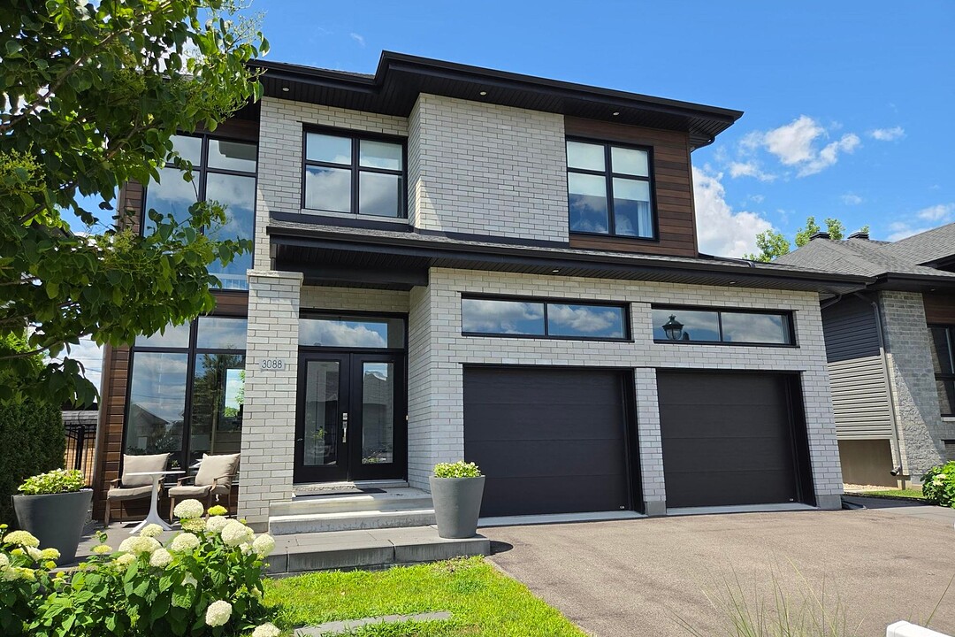 3088 Rue du Sauvignon, Sainte-Marthe-sur-le-Lac, Québec