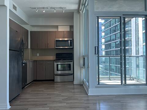 12 Yonge St #2310, Toronto