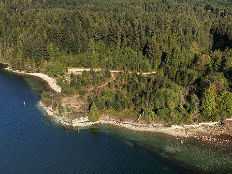 7425 Sechelt Inlet Road, Sechelt