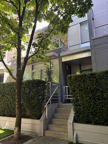 TH3 - 1001 Richards Street, Vancouver