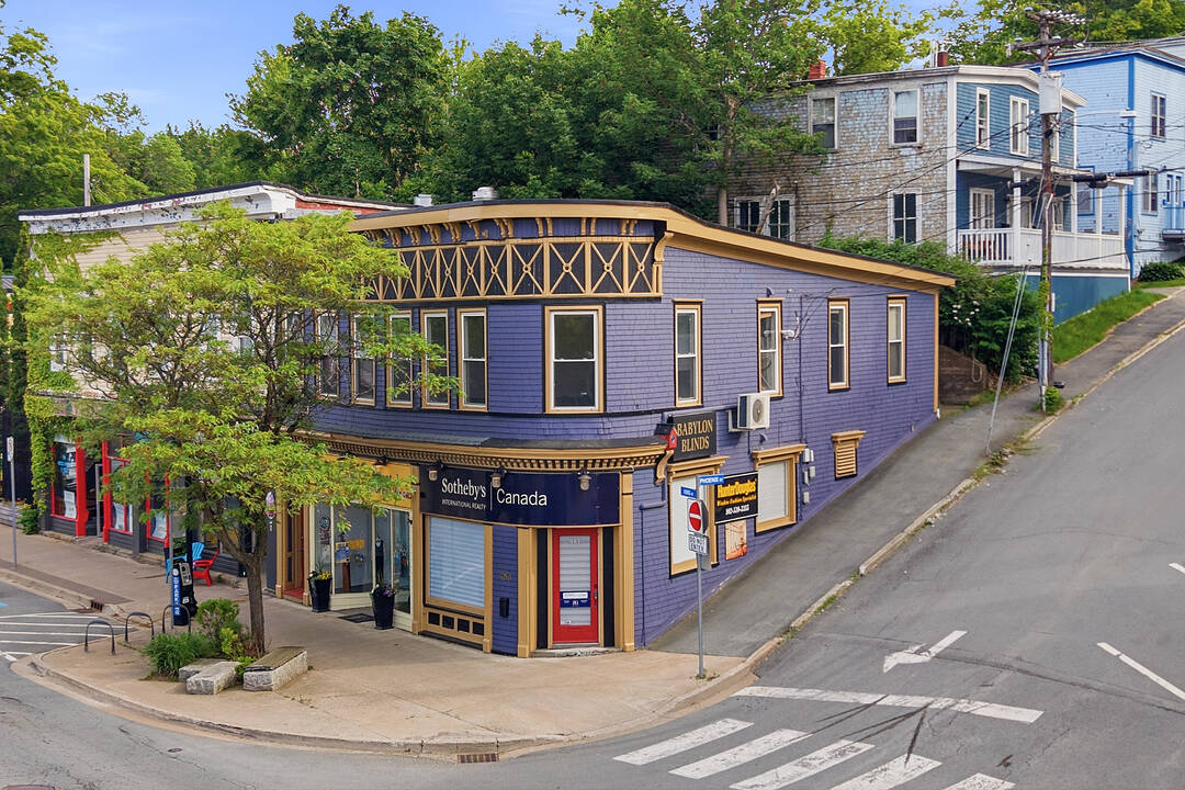 481 & 483 King Street, Bridgewater, Nova Scotia