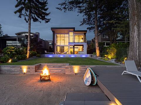 2764 Abbott Street, Kelowna