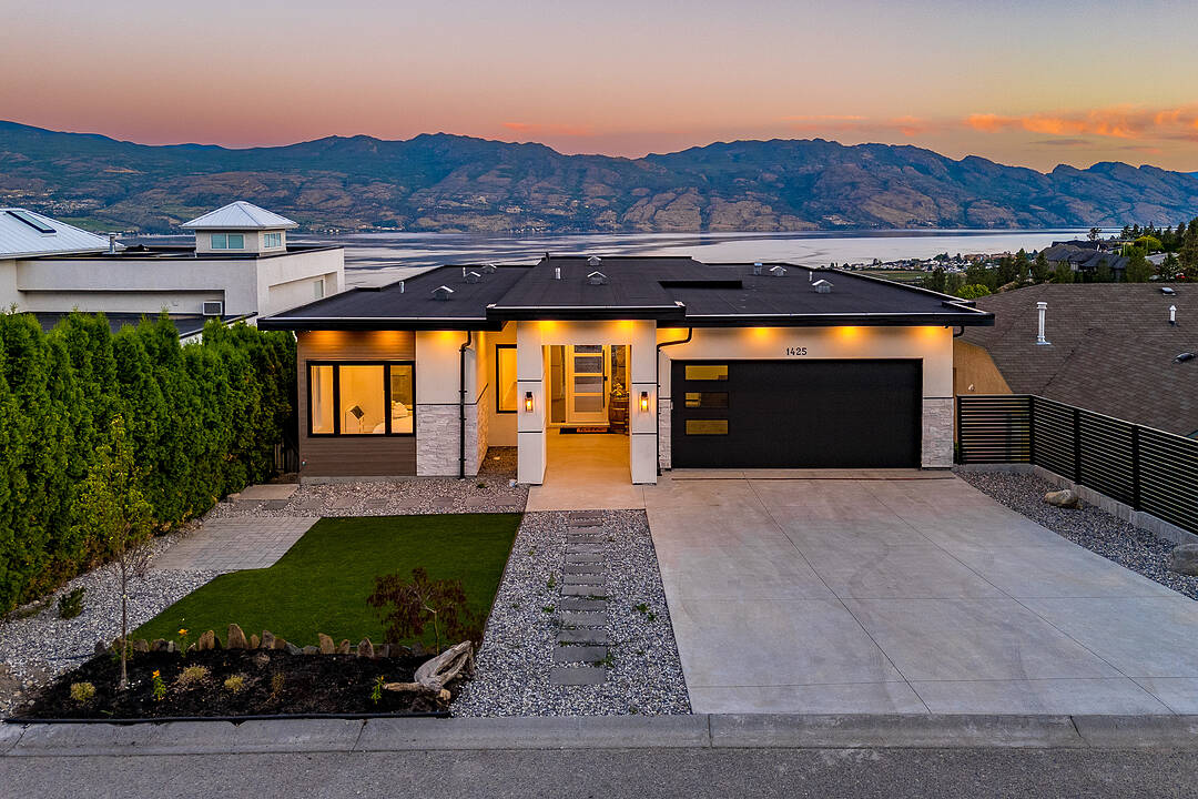 1425 Menu Road, West Kelowna, British Columbia