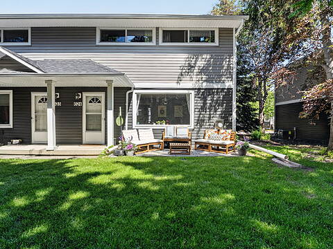 624 Regal Park NE, Calgary