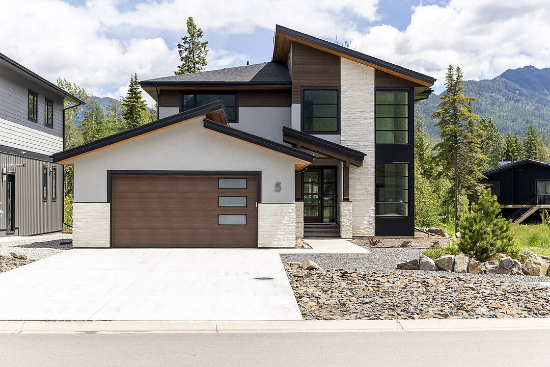5 Mammoth Drive, Fernie, British Columbia