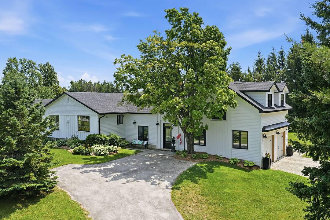9263 91 County Road, Clearview, Ontario