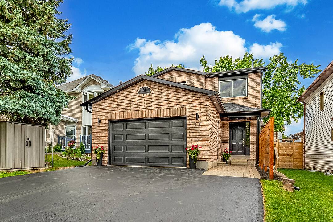 23 Carr Drive, Barrie, Ontario