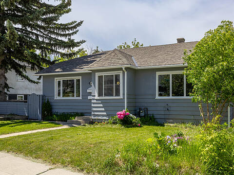 2507 15a Street SW, Calgary